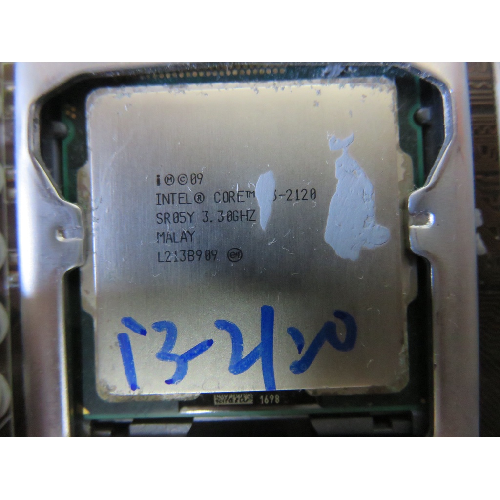 C.1155CPU-Intel Core i3-2120 3M 、3.30 GHz 65W  直購價50