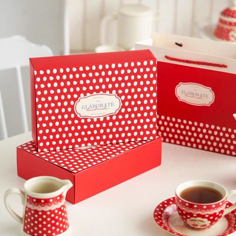 『Mi烘培』紅白點點包裝紙盒 牛軋糖  點心盒 手工餅乾盒 達克瓦茲 瑪德蓮 費南雪 包裝盒 雪花酥 新年禮盒