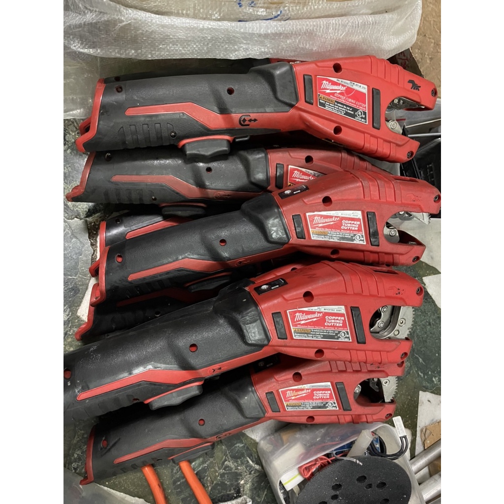 二手 成色新Milwaukee米沃奇12V 鋰電切管機 銅管 EMT管 已改刀可切白鐵管切銅管刀切管機 切割機機 切不鏽