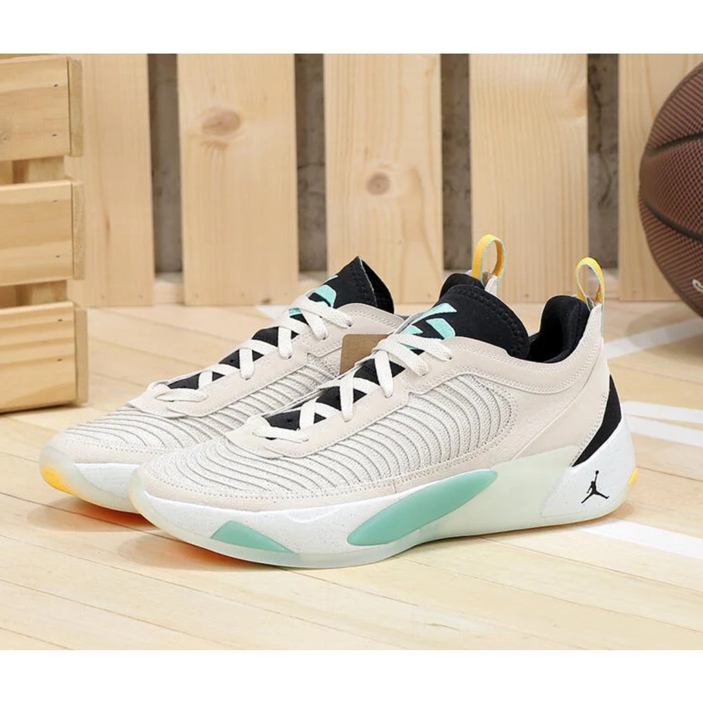 五折出清 全新正品 公司貨 JORDAN LUKA1 NEXT NATURE PF 籃球鞋 公司貨 US8.5 僅此一雙
