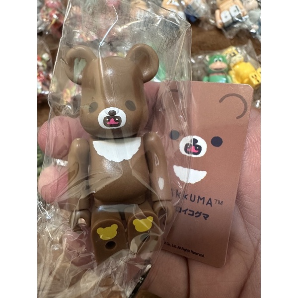 庫柏力克熊 Be@rbrick 100% 45代 拉拉熊