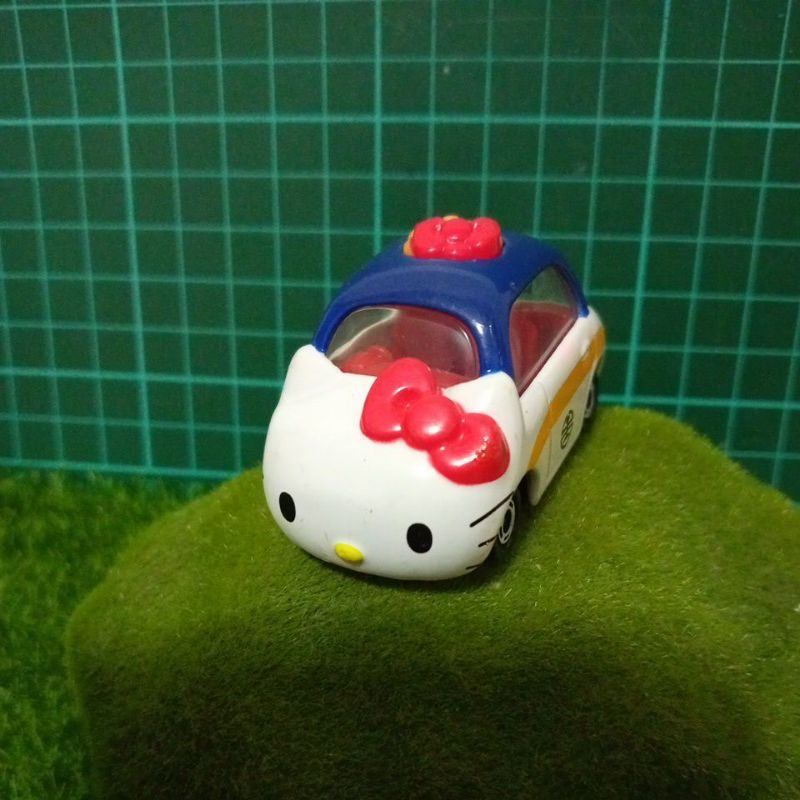 絕版TOMICA HELLO KITTY 車無盒有暇滿一百才出貨