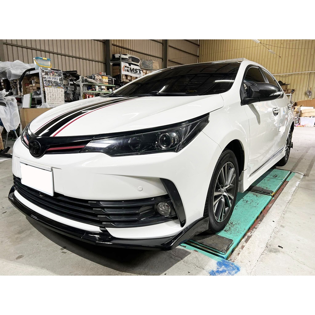 toyota 11.5代 ALTIS 專用 運動版 鋼琴烤漆黑 前下巴 前鏟 前定風翼 前擾流板 下擾流板 保險桿 改裝