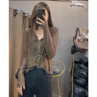 衣時尚 現貨 S碼復古豹紋系排扣防曬衫女 韓版修身百搭圓領長袖上衣 潮百搭薄款開衫上衣 TBF21 8182