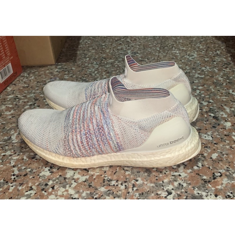 二手已送洗 adidas ultra boost 彩虹編織 B37686 us8.5(26.5cm)