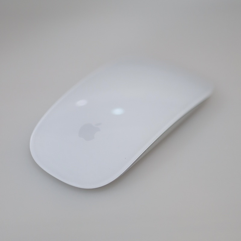 &lt;全新&gt; apple 巧控滑鼠 白色多點觸控表面 純滑鼠 無連接線