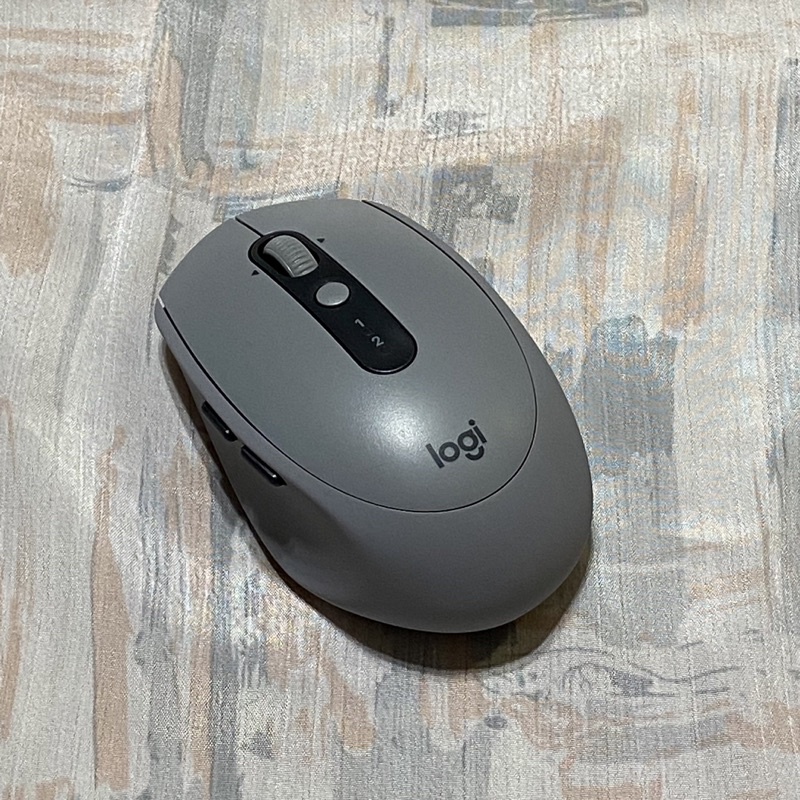 Logitech羅技 M590 跨平台多工靜音無線滑鼠 中灰色 使用次數低於5次 無外盒 原價$990於新竹NOVA購入