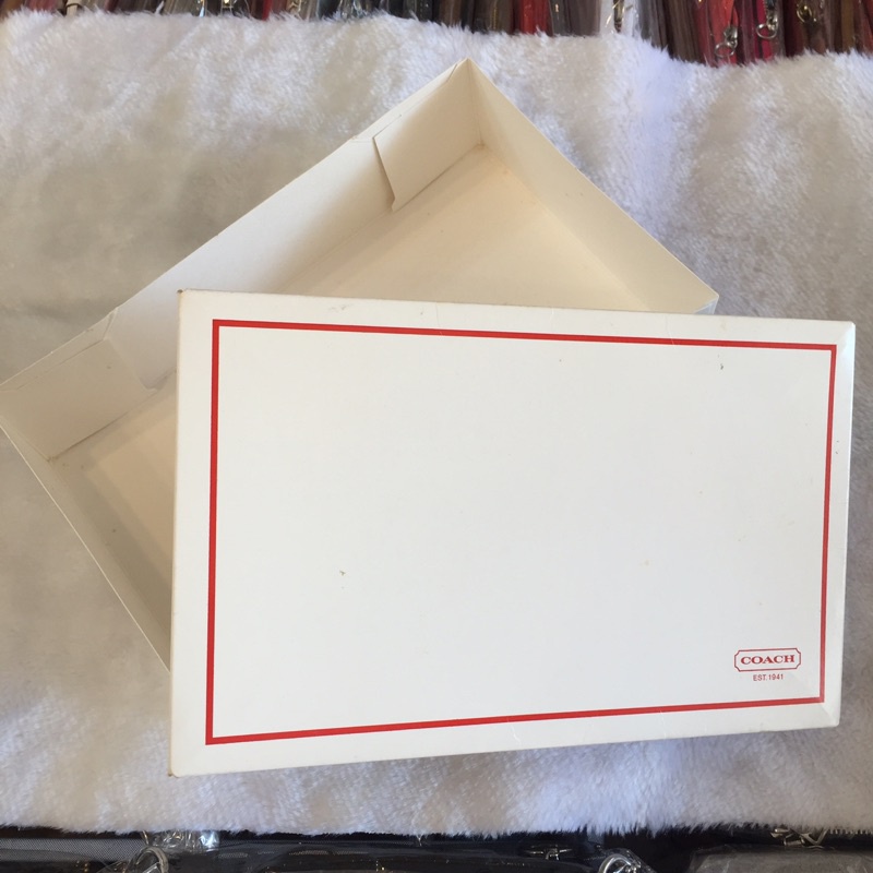 COACH 紙盒 長方紙盒 原廠 現貨 送禮 禮物包裝 請自行事先量過要包裝的商品