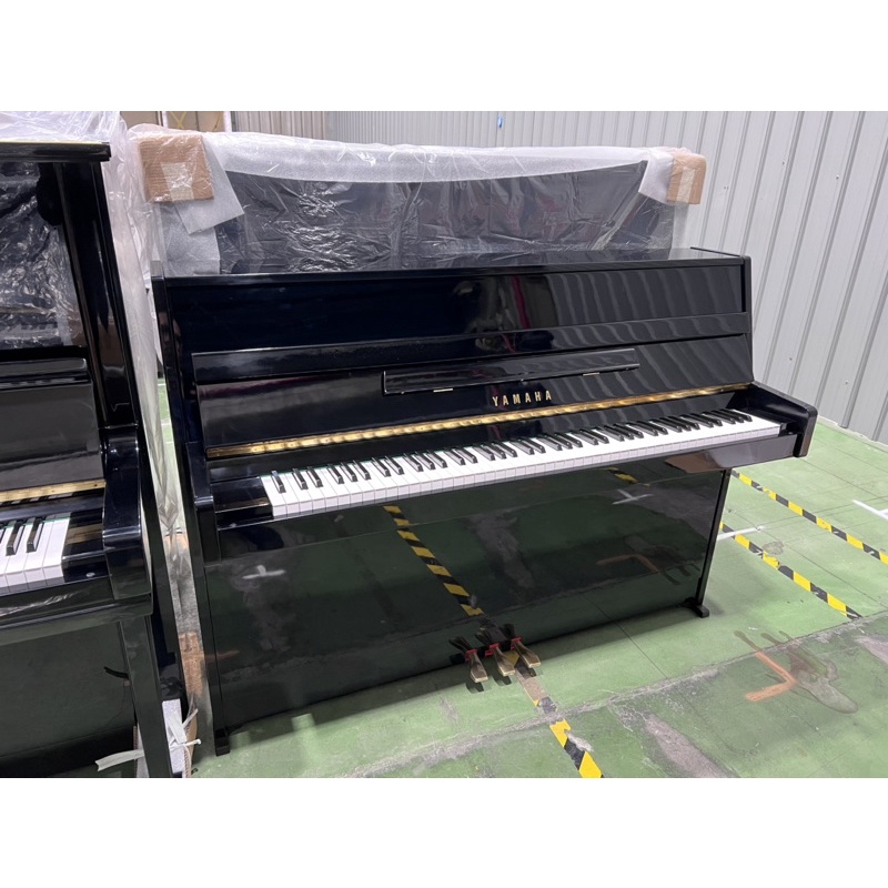 如新品質 山葉 YAMAHA MC108 迷你 小型鋼琴 日本製  中古鋼琴 二手鋼琴  漢麟樂器 鋼琴暢貨中心 鋼琴店