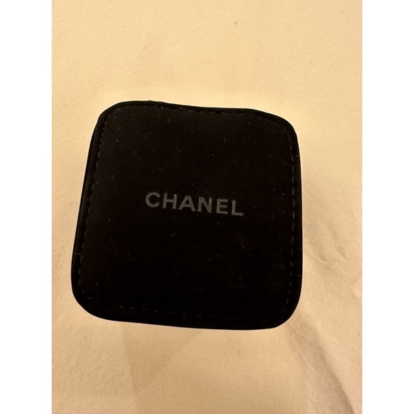 Chanel 絨布手錶收納盒