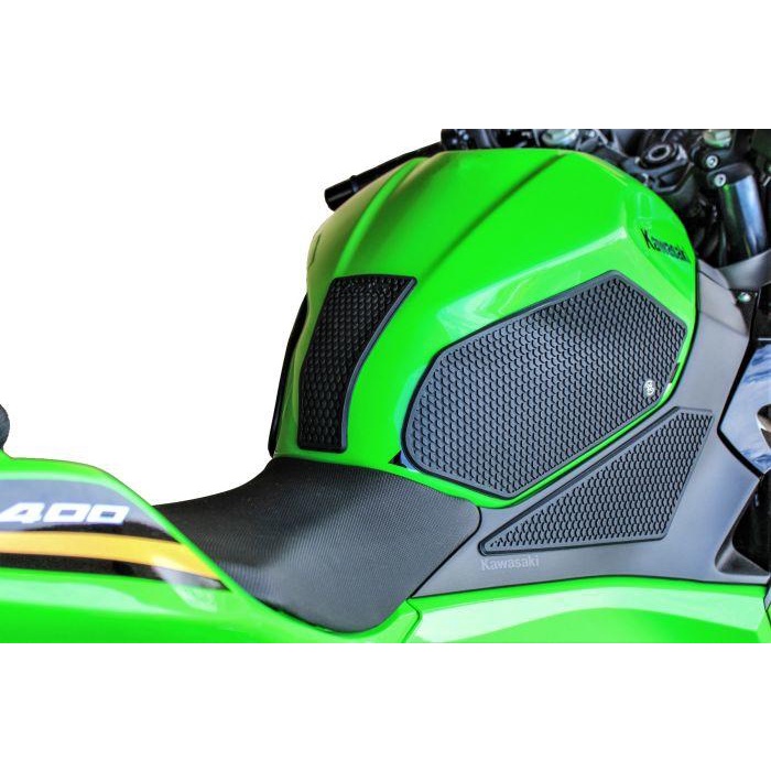 【KIRI】 Techspec Kawasaki NINJA400 忍4 忍400 專用款 防刮止滑 油箱貼 油箱側貼