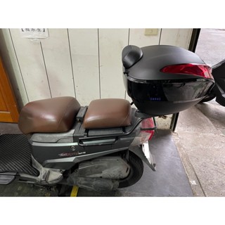 【新北新莊箱架屋】SYM 金發財 鐵板型 後架 漢堡架 後箱架 箱架 + K20 40L 黑色 無燈款 後箱 + 靠背