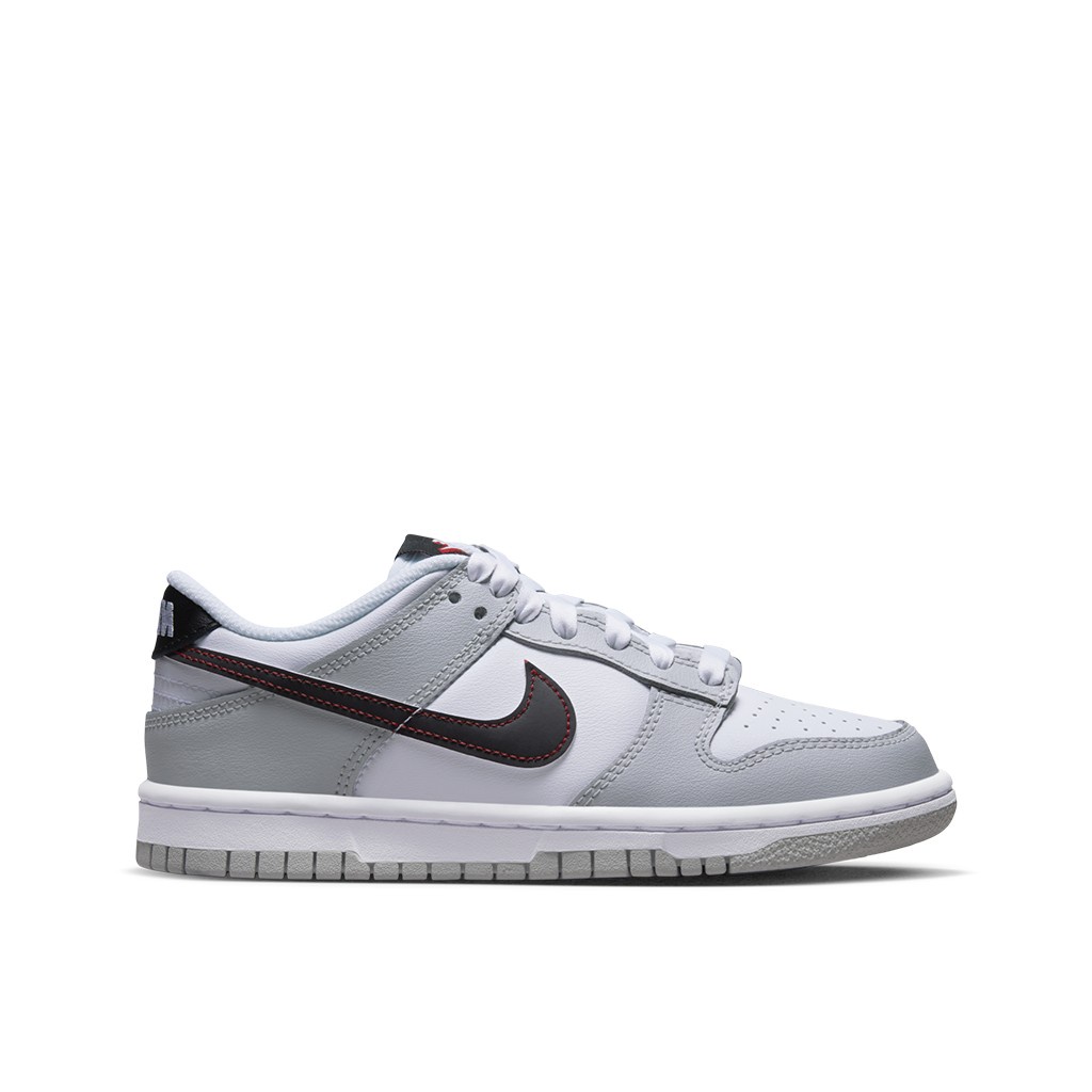 NIKE 女鞋 DUNK LOW SE GS LOTTERY PACK 灰白黑【A-KAY0】【DQ0380-001】