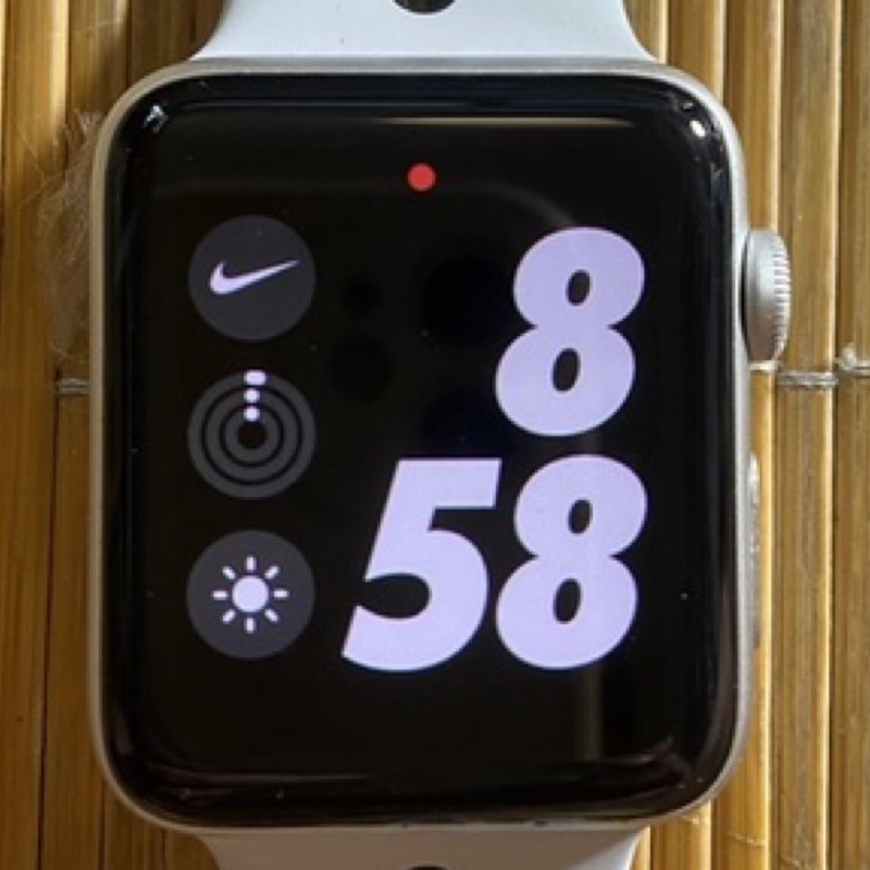 Apple Watch Series3 Nike+ 42mm GPS版 電池健康度95％ 銀 A1859 二手