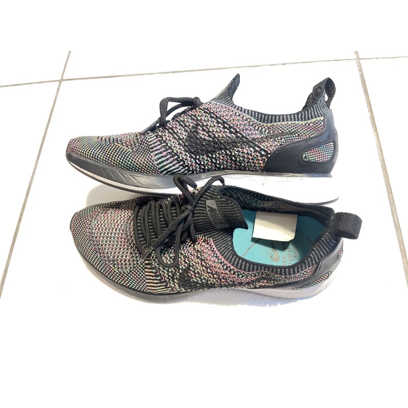 Nike Flyknit racer 彩虹女