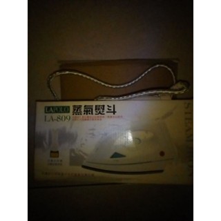 Lapolo/philips/gibson 蒸汽電熨斗 一臺249元 圖四/圖5-9無線蒸氣電熨斗兩臺一臺349元