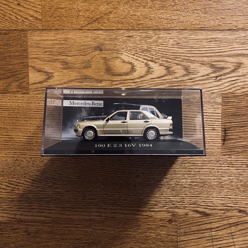 🔥Altaya 1/43 Mercedes Benz 190E 2.3 16V 1984 (Gold)