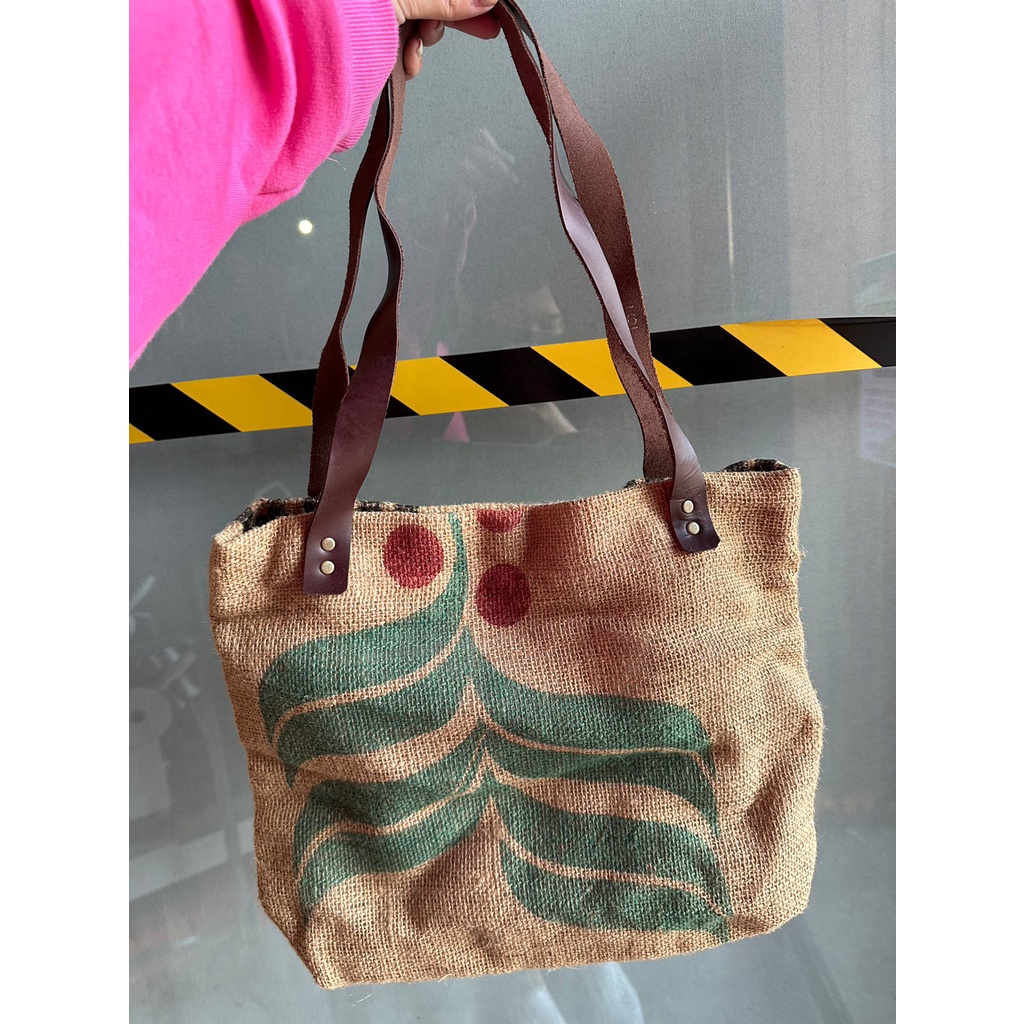勁香團-咖啡麻布袋包包 麻布包 小型手提包  環保圓桶麻布 托特包 手提袋