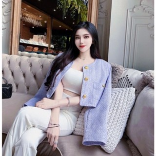 Angel.重工質感金釦小香風外套+百搭款罩杯寬版背心+百搭款壓褶開叉喇叭長褲
