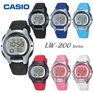【CASIO】LW-200 小巧造型電子錶/經典百搭/男女,兒童適用款/34mm/公司貨【第一鐘錶】