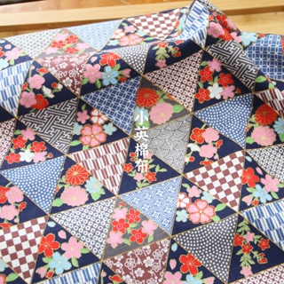 日本進口布 [t288 燙金節紗三角格櫻花] 1碼特價 - 厚棉布料 手作 拼布 布包設計 小英棉布 和服 衣物 服裝