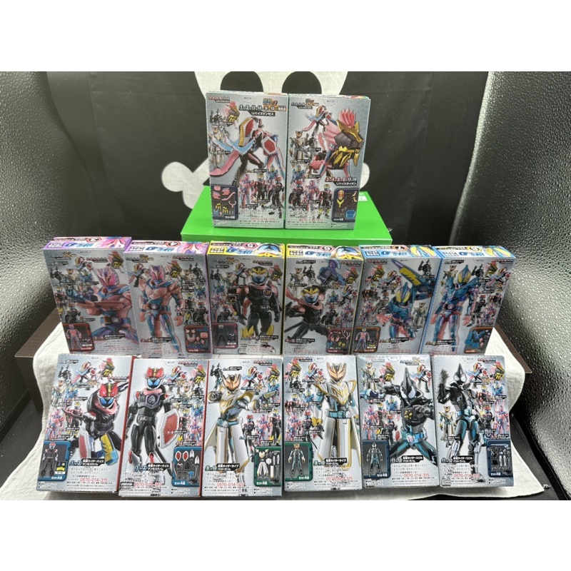 正版 假面騎士 裝動 by3 戰象 獅子 合體 盒玩 食玩 Bandai 萬代 可動 公仔