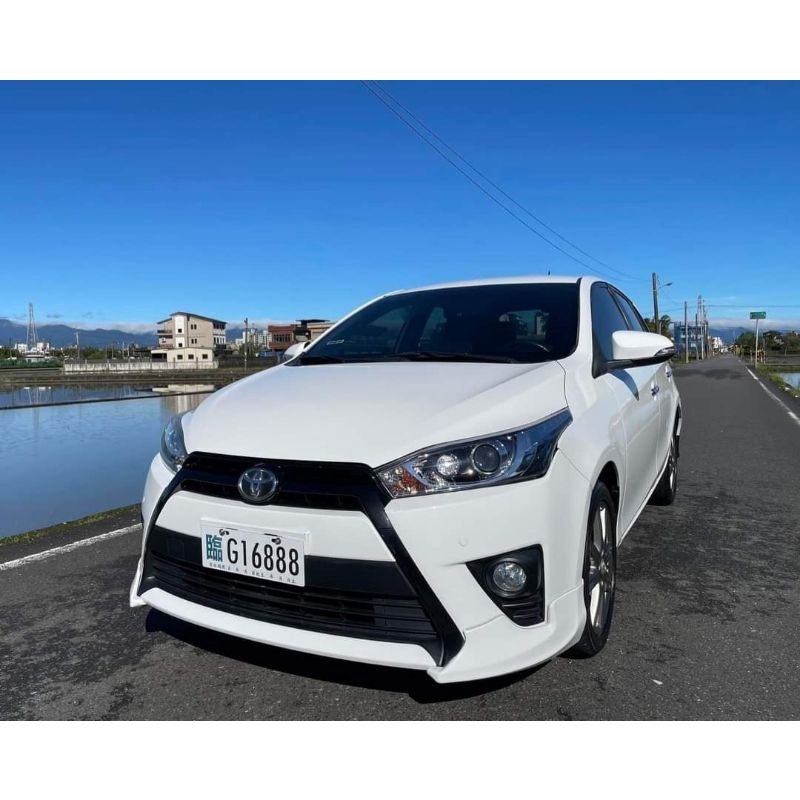 誠售二手車 2015年toyota 大鴨s版 YARIS S版 僅跑7萬 原廠大包 ikey 魚眼 恆溫  自售車服務