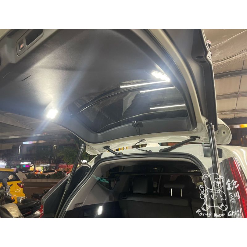 銳訓汽車配件精品-板橋店 Honda CRV 5.5代 安裝 原廠型 LED尾門燈 露營燈 行李廂燈 後廂燈