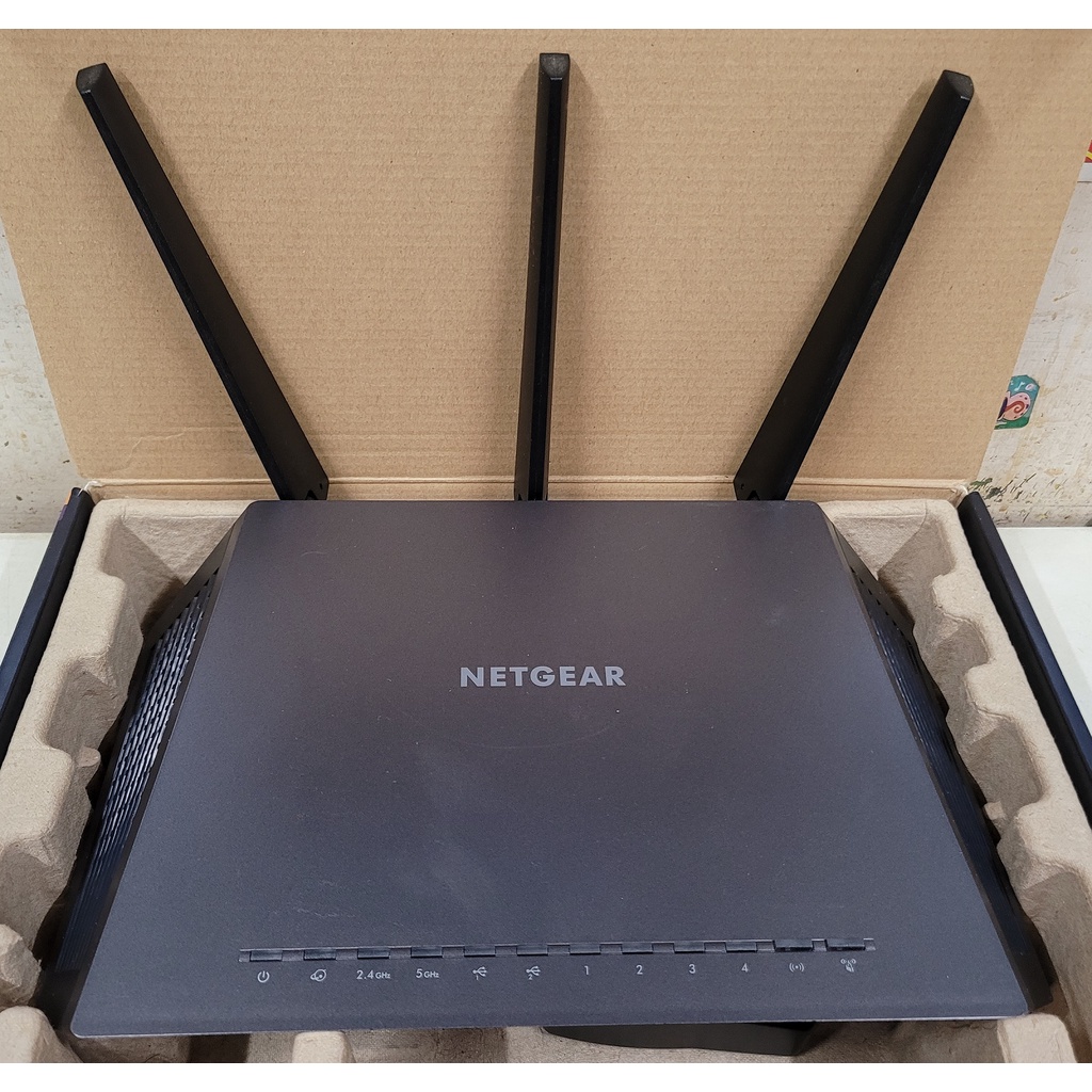 Netgear Nighthawk R7000P MU-MIMO AC2300 WiFi無線寬頻分享器