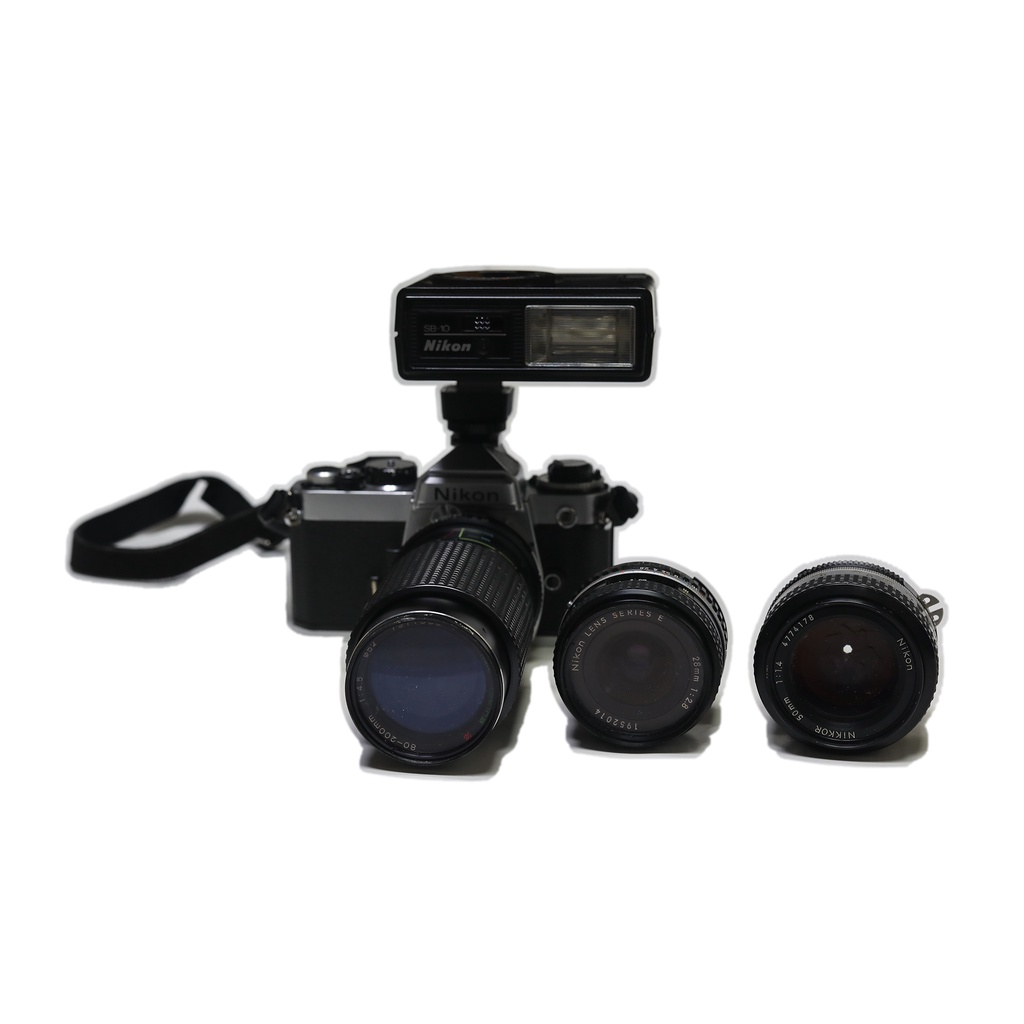Nikon FE 底片相機 單眼 收藏美機 經典 底片 主機+3鏡頭出清,有興趣的話算便宜賣你