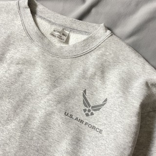✨車庫古著✨ US Air Force 🇺🇲美製 長袖衛衣 美軍 空軍 軍事TEE 內刷毛 古著