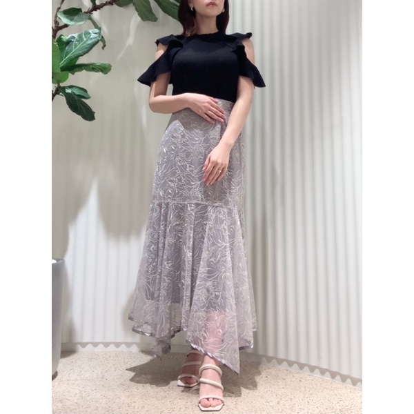 日本專櫃購入全新snidel刺繡蕾絲不規則裙擺長裙 莫蘭迪紫 顯瘦魚尾裙 綁帶
