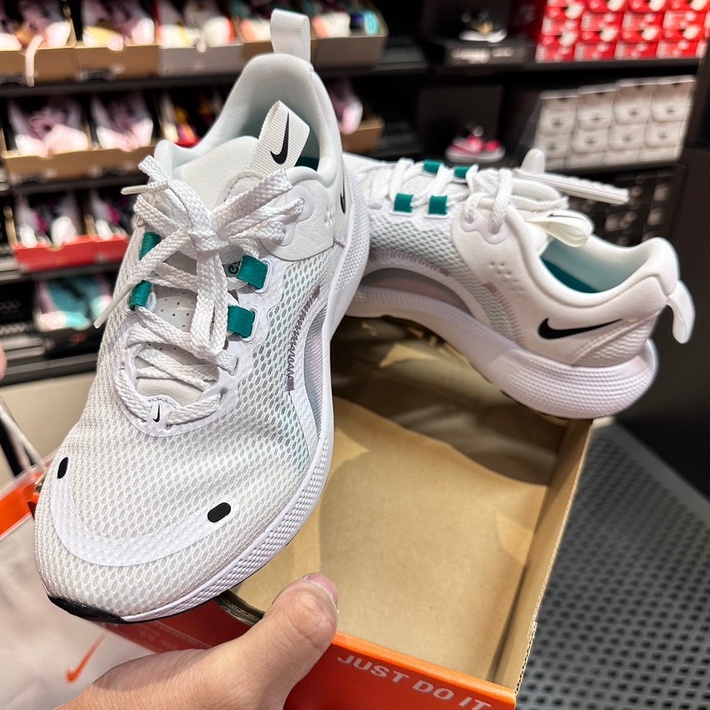 𝓑&amp;𝓦現貨免運 DJ9976103 Nike React Escape Run 2 女跑鞋