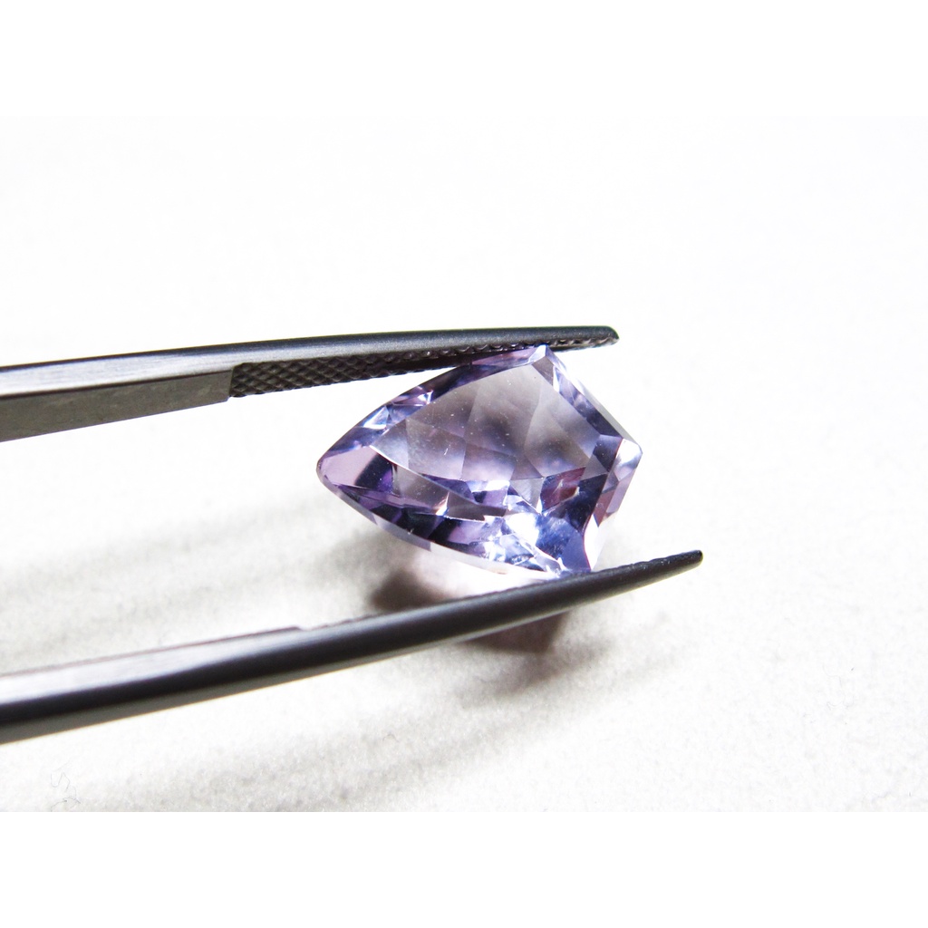 紫水晶 火光好 盾形 特殊切割 天然無處理 巴西 - 5.3克拉【Texture &amp; Nobleness 低調與奢華】