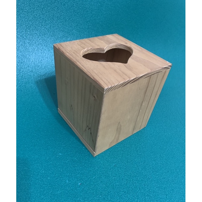 蝶古巴特木器 松木 方形面紙盒 心形開口