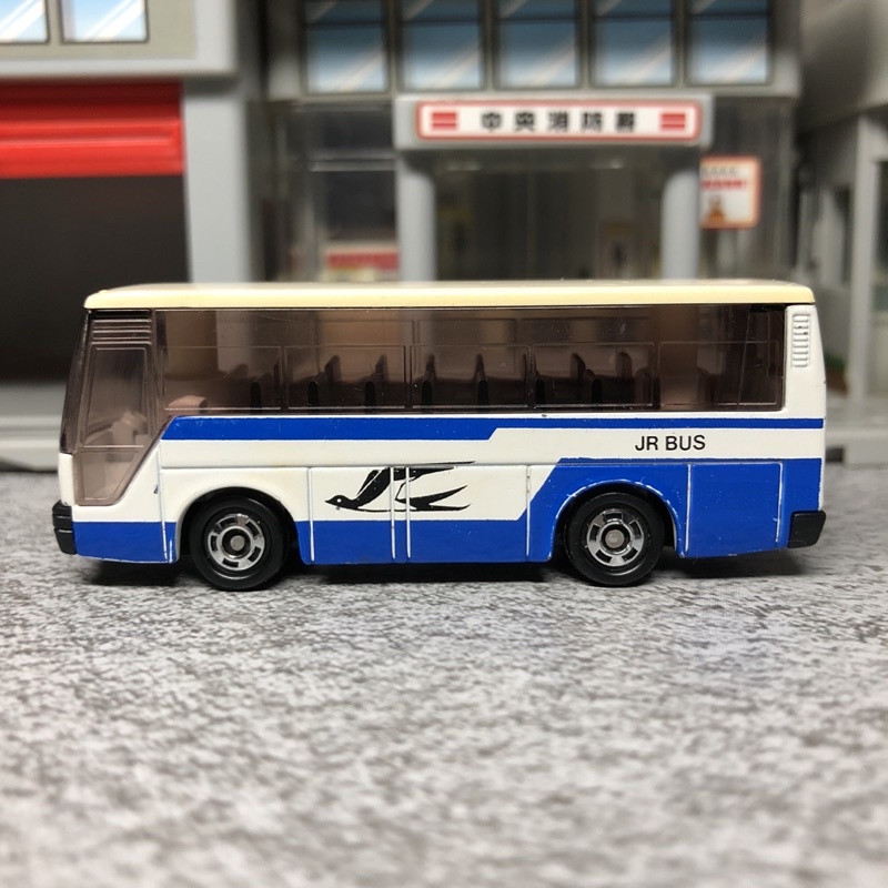 Tomica 101 Isuzu super hi decker bus 日本製