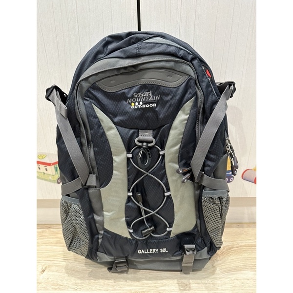 全新 SASAKI 輕量多功能透氣減壓背包 30L 灰 登山背包