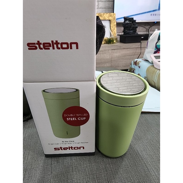 stelton保溫杯／酪梨綠