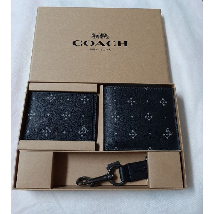 COACH男皮夾證件夾鑰匙圈禮盒組（雪花款）（清貨價）