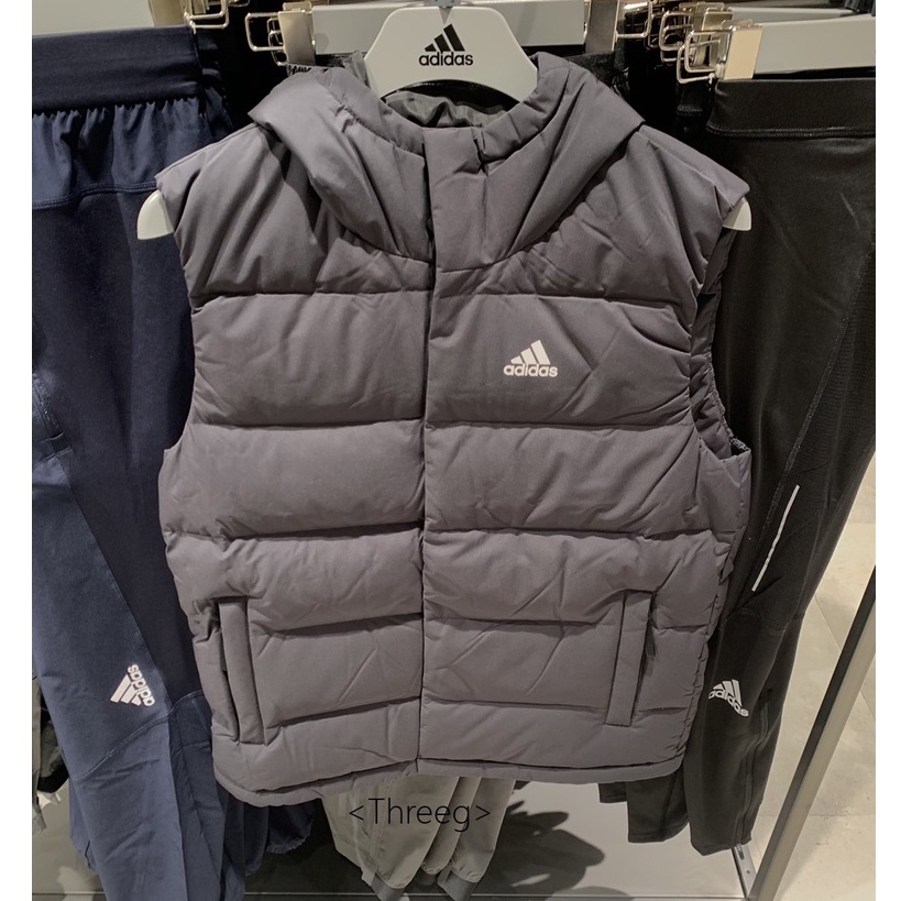 Threeg💫補貨⚡ADIDAS 連帽背心 羽絨 鴨絨 保暖 拉鍊口袋 隱藏式按扣 防風 防潑水 黑色 男 HG6277