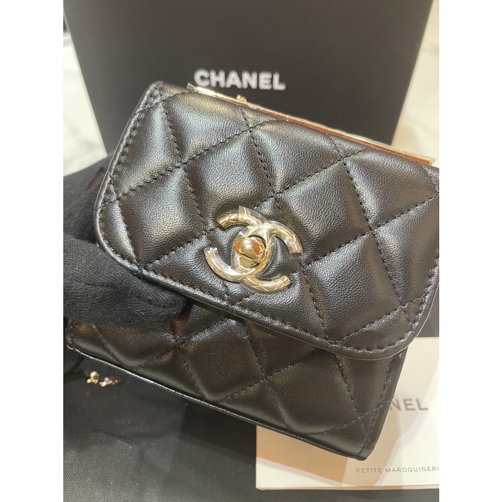 Chanel - Trendy cc mini 黑羊浮彫金釦 特別版鏈子迷你化妝盒