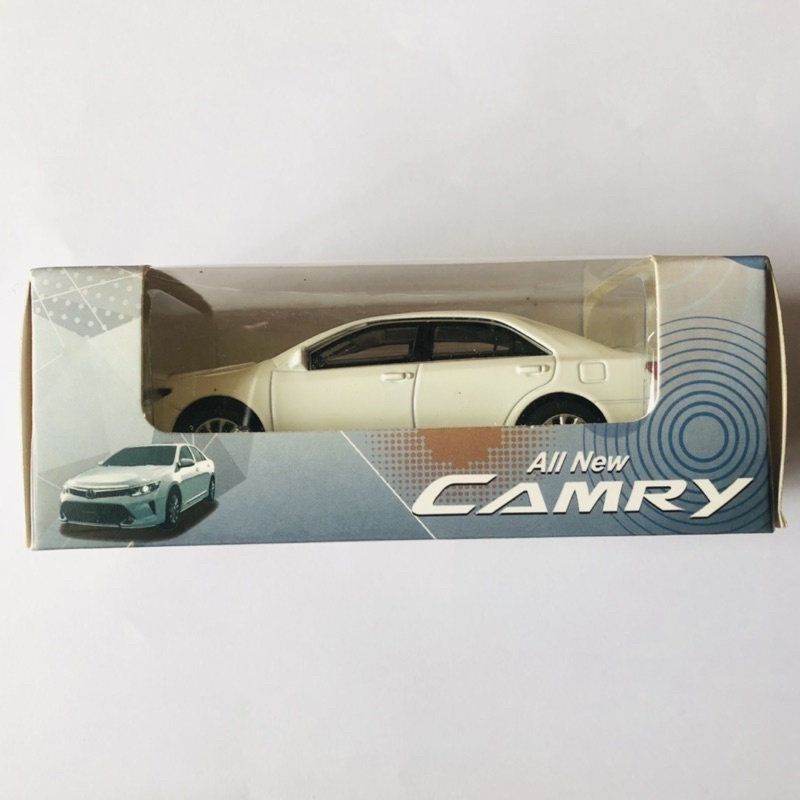 全新 正品 現貨 TOYOTA ALL NEW CAMRY 1/43 原廠精品模型車 模型車 豐田 LED 白色