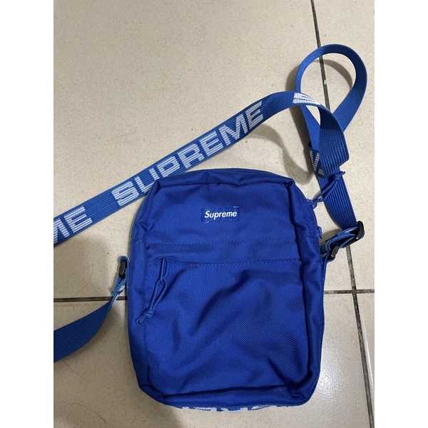 Supreme 18ss shoulder discount bag