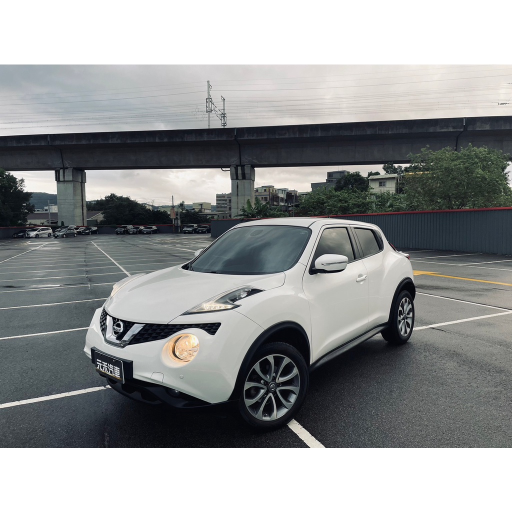 『二手車 中古車買賣』2015年式 Nissan Juke 1.6自然進氣豪華版 實價刊登:42.8萬(可小議)