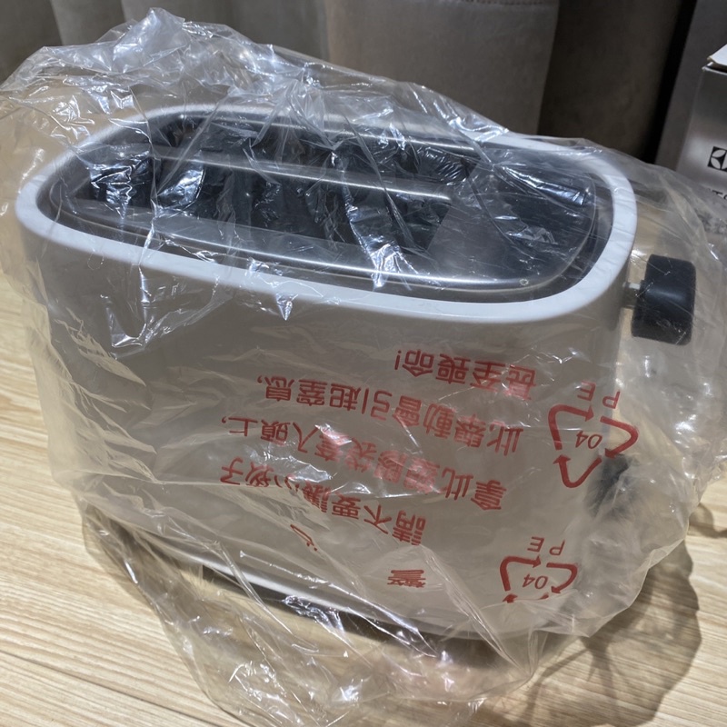 Electrolux伊萊克斯烤麵包機（全新未使用）