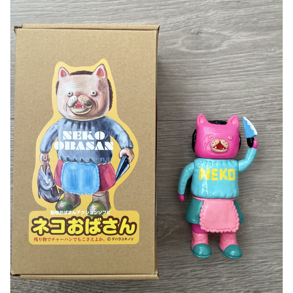【現貨】日本 Dehara デハラユキノリ 貓大嬸 OBASAN 1/30 設計師玩具 軟膠玩具
