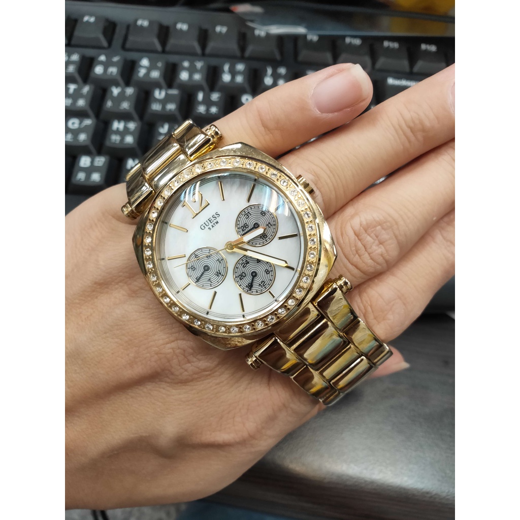 212*GUESS 亮鑽金色手錶 W12005L1