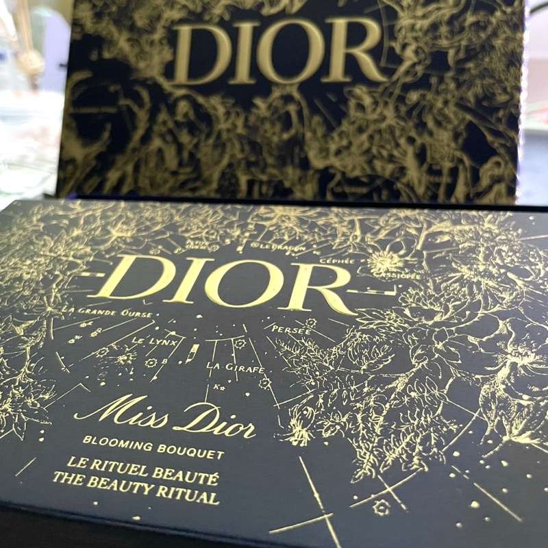 花漾迪奧香氛粉漾組 聖誕限定禮盒 Miss Dior  花漾迪奧香水 護唇膏 護手霜