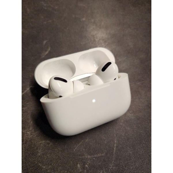 airpods pro 一代 過保  2022/9/15有保固內更換全新耳機 非magsafe版