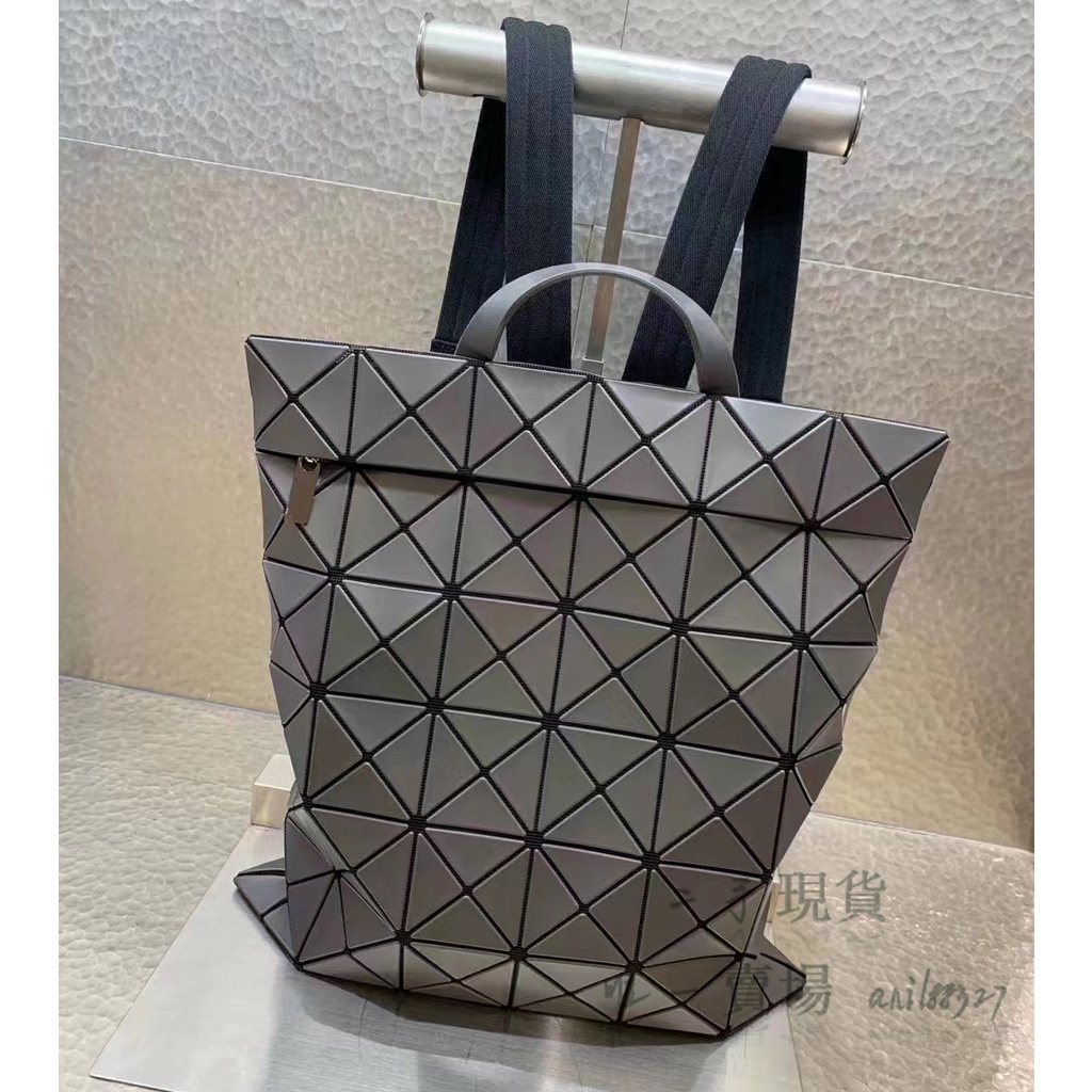 二手精品 三宅一生 Issey Miyake BAOBAO JET 扁平背包 雙肩包 後背包 書包 電筆包 男女同款